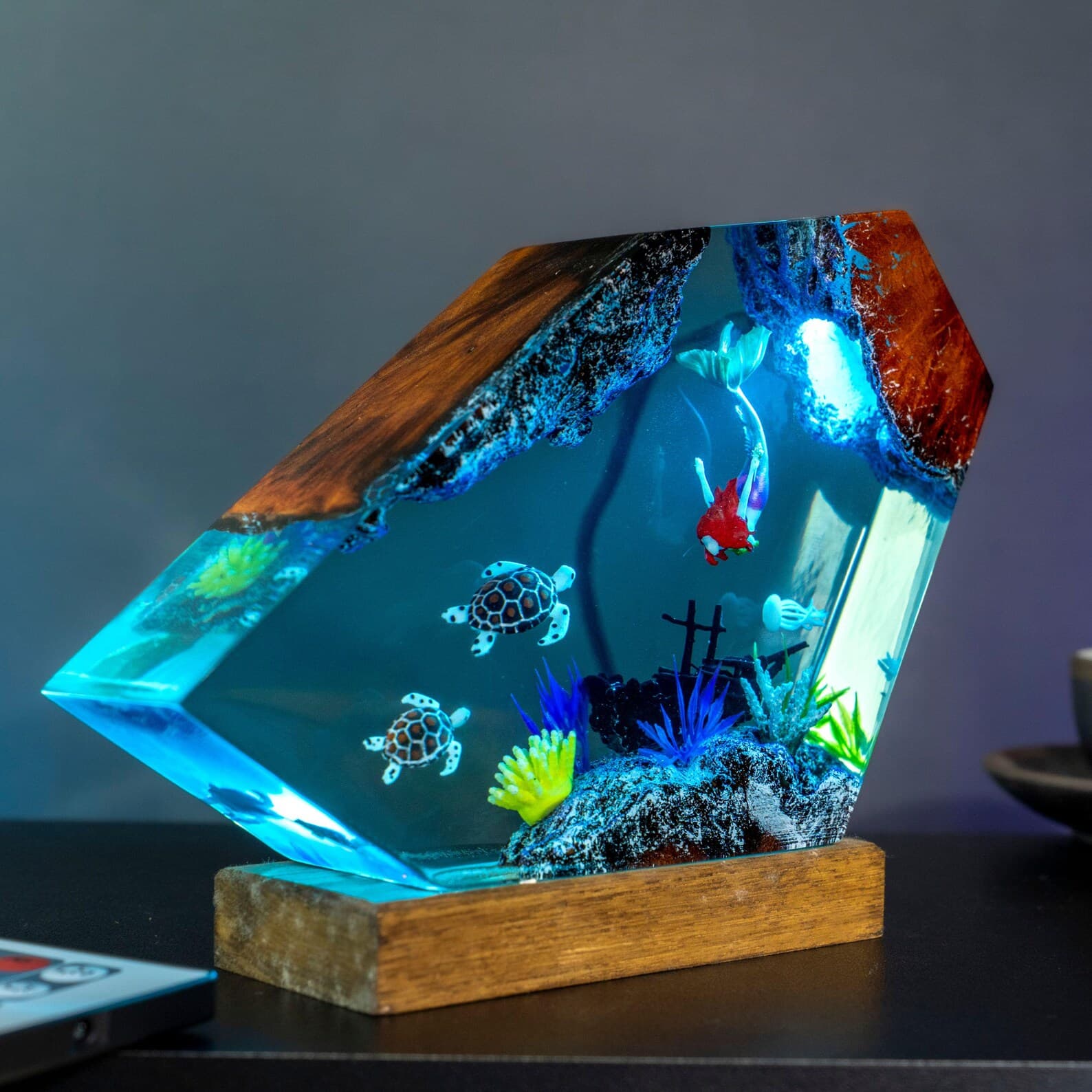Mermaid Resin Lamp with Sea Turtles and Coral, Ocean Night Light Acrylic Art, Handmade Underwater Decor Gift for Kids and Ocean Lovers 6