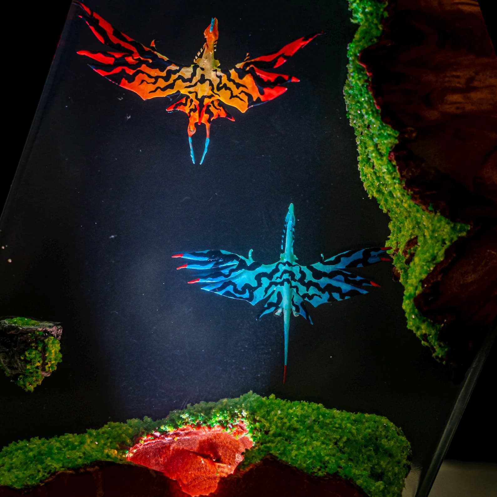 Dragon Resin Lamp, Handmade night Light gift, Unique Avatar Gift for Room Decor, Epoxy Lamp, Birthday gift for him, Gaming gift 3