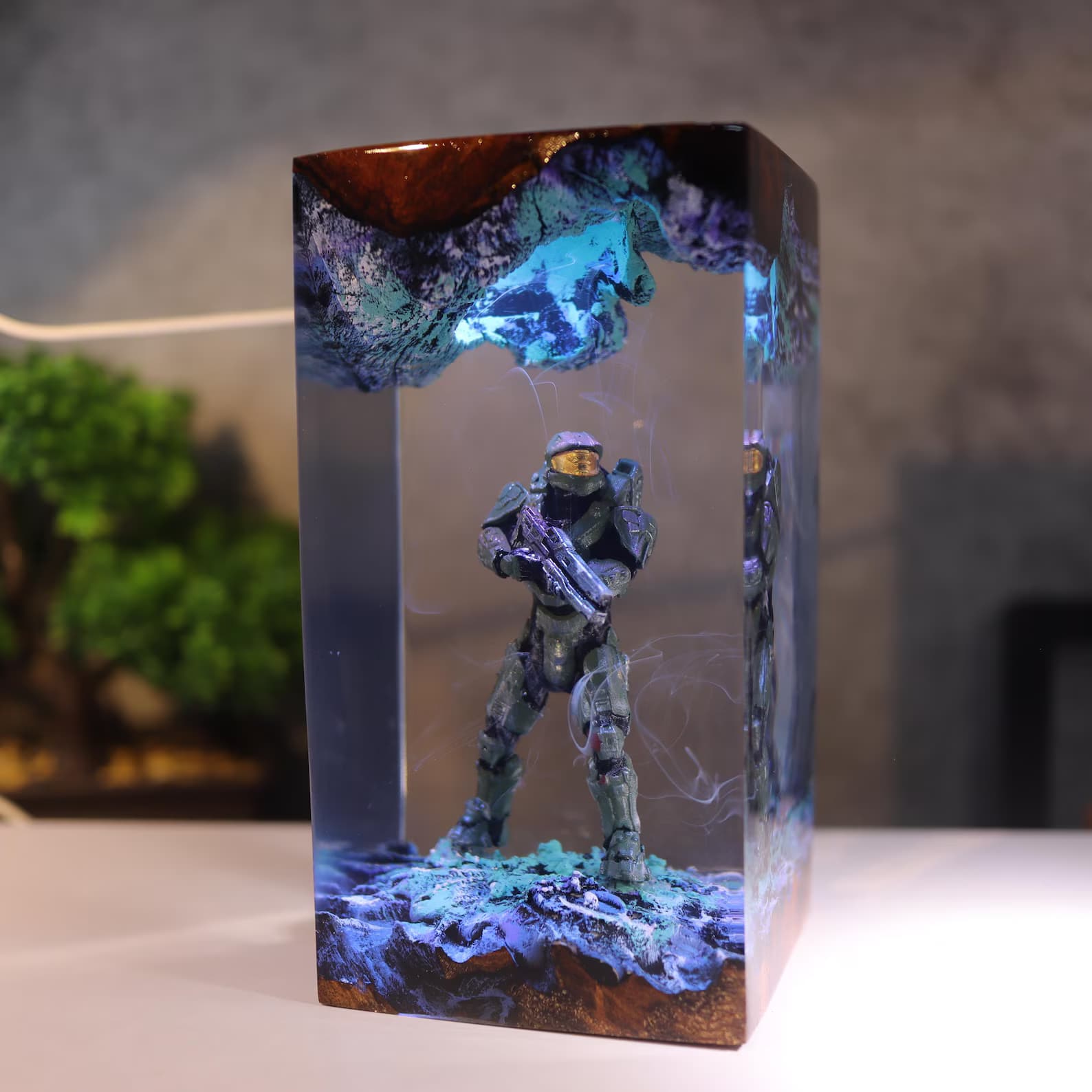 Too.thl.ess Dragon resin lamp, Christmas Gift, Light Fury Lamp, Dragon Figure lamp, New Year Gift 15