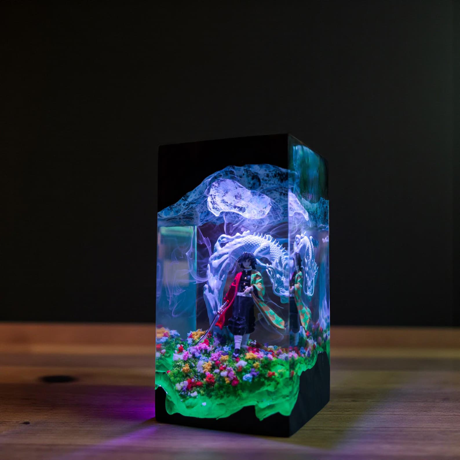 Handmade Fantasy Dragon Resin Lamp – Custom Epoxy Diorama Night Light, Anime Lamp, Gaming Gift, Unique Desk Decor, Christmas Gifts 10