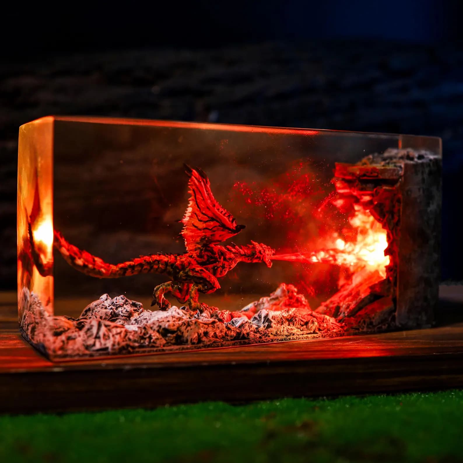 Fire Dragon Resin Lamp, Dragon Legend Diorama, Dragon figures, Dragon lamp unique night lamp, gifts for boyfriend, Dragon miniature 3