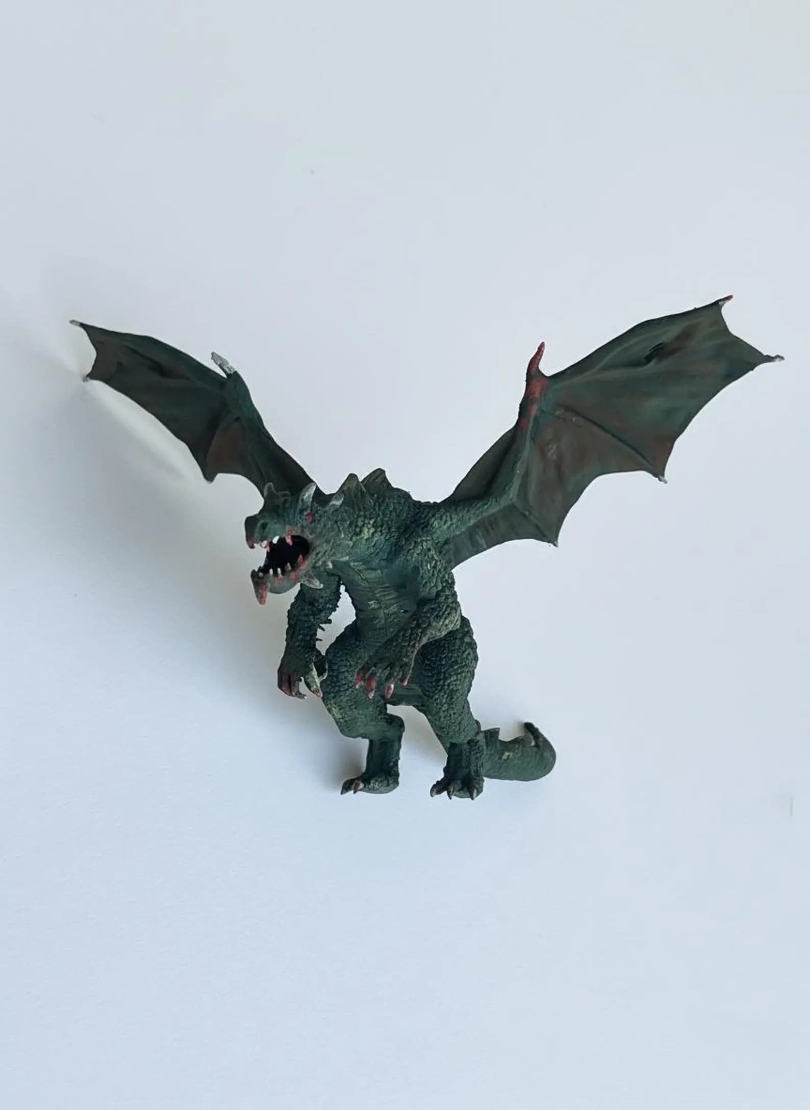 Dragon breathing fire lamp 4