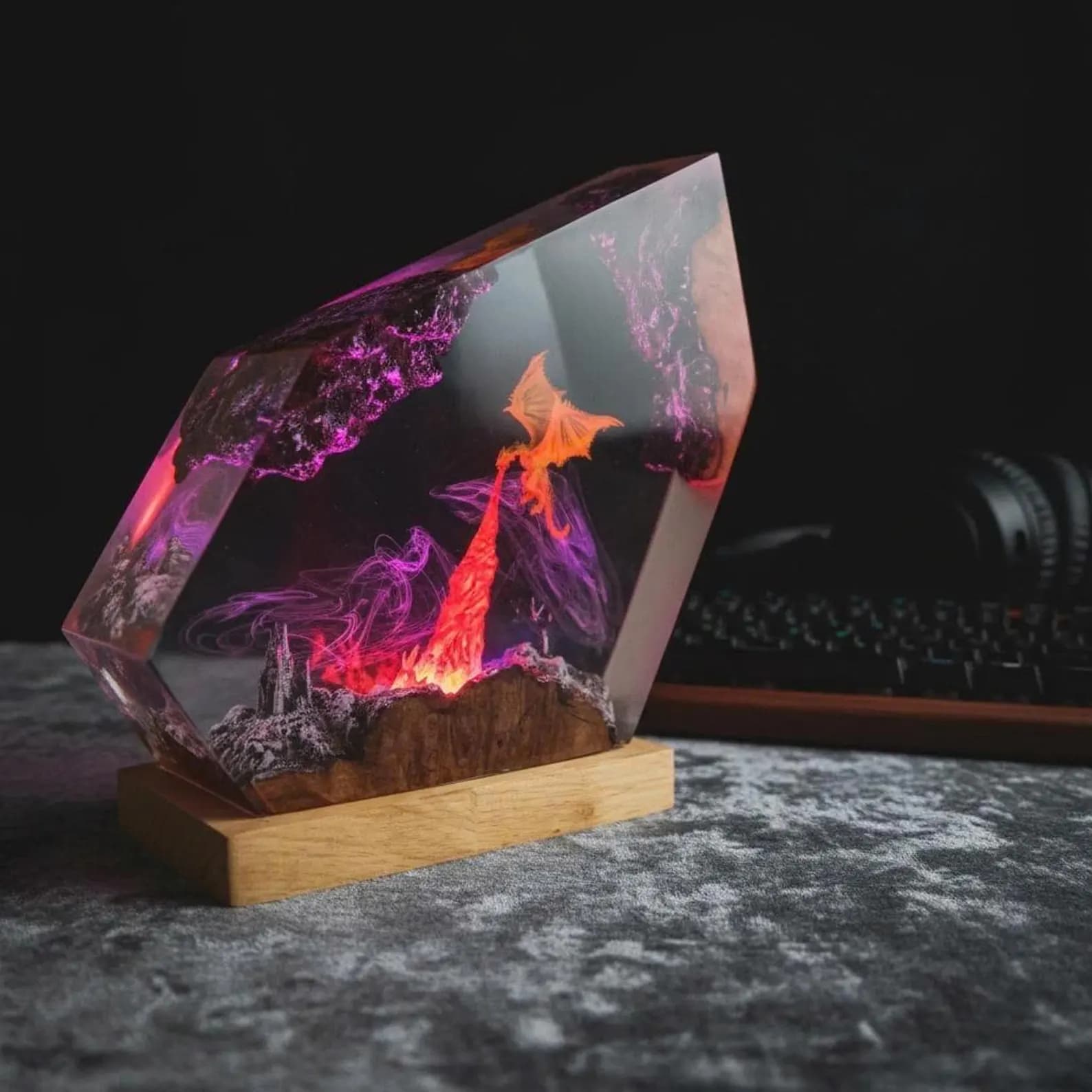 Diorama Ice-Dragon Resin Lamp,Handmade Fantasy Night Light, Dragon Statue, Halloween gift, Gift For him, Birthday Gift Idea, Gaming Decor 12