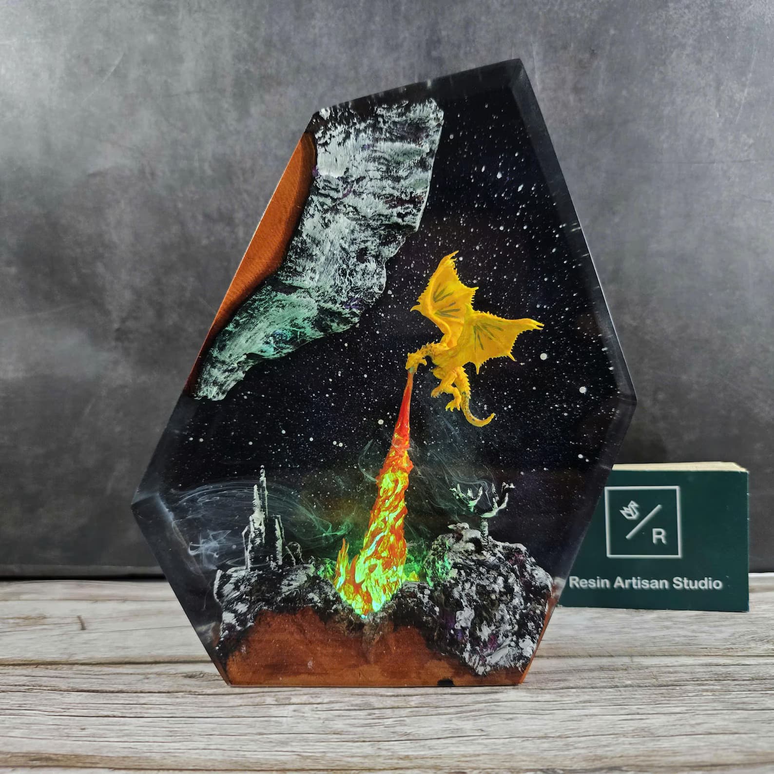 Customer Fire Dragon Lamp, Fire Dragon Figure, Dragon Statue, Gift for Mom, Gift for Dad's, Gift for Kids, Desk lamp, Table Lamp, Resin lamp 9