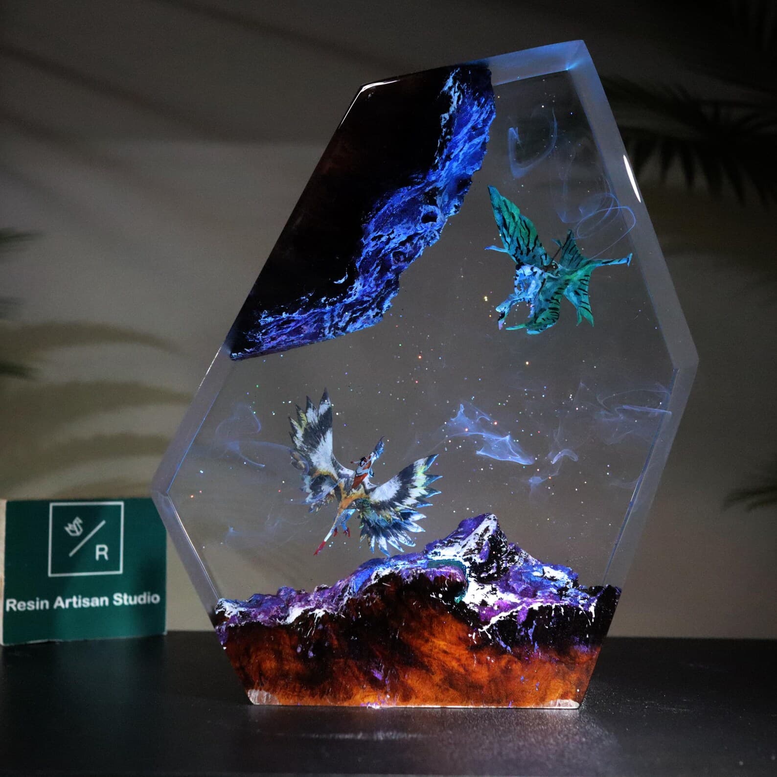 Diorama Windtraders Jake Sully VS Nightwraith Varang Avatar 3 Resin figure Night Light, Avatar 3 fire and ash Figure gift, Unique Desk Lamp 9