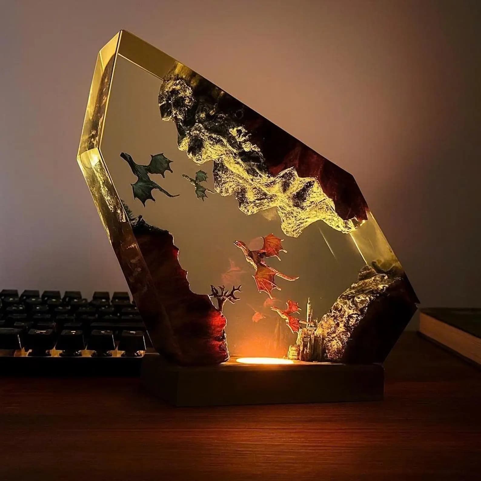 Diorama Ice-Dragon Resin Lamp,Handmade Fantasy Night Light, Dragon Statue, Halloween gift, Gift For him, Birthday Gift Idea, Gaming Decor 8