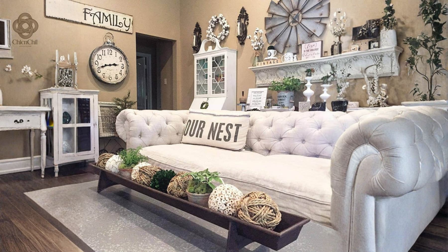 Cozy and stylish farmhouse living room wall decor ideas for your home