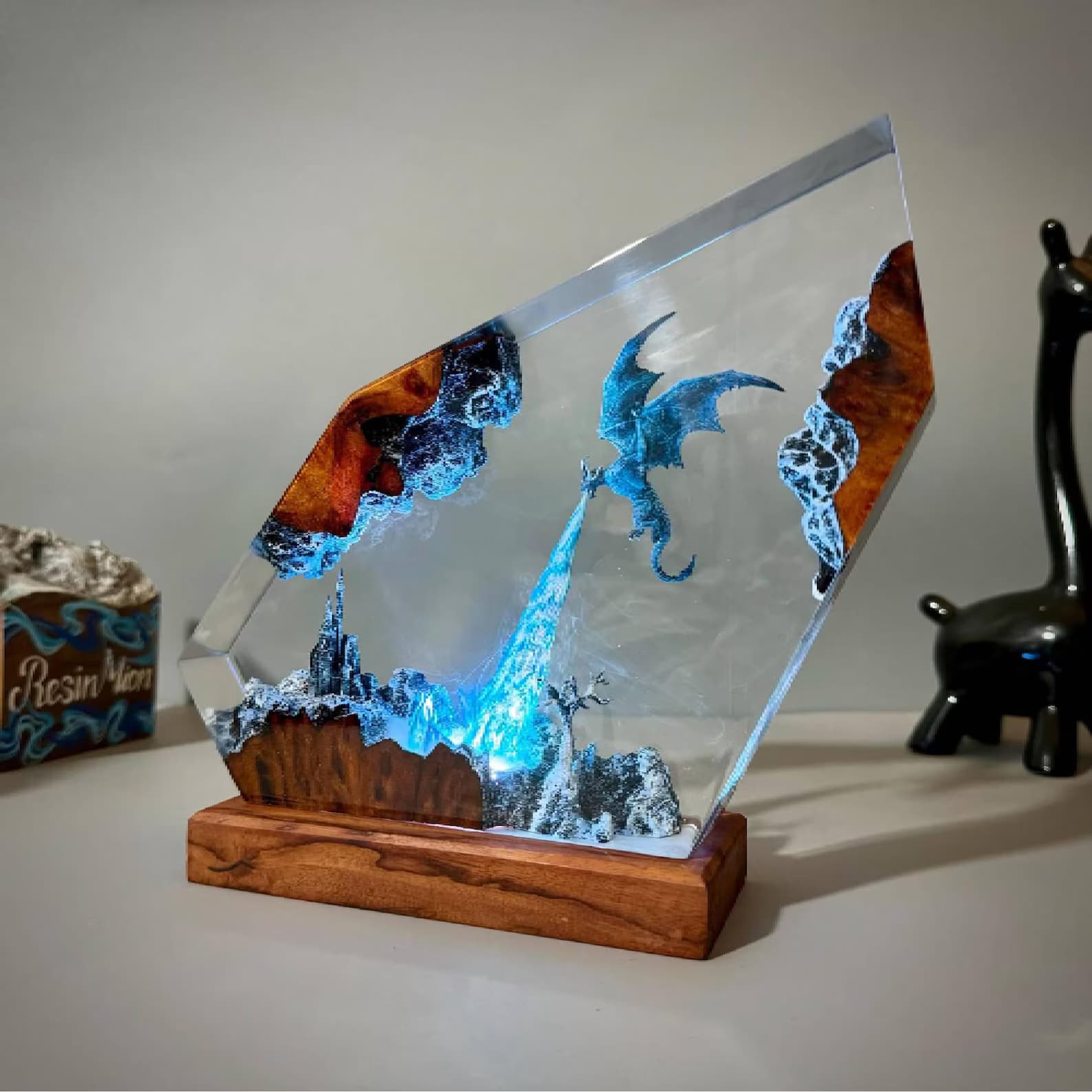 Dragon Fantasy Resin Lamp | LED Art Decor 1