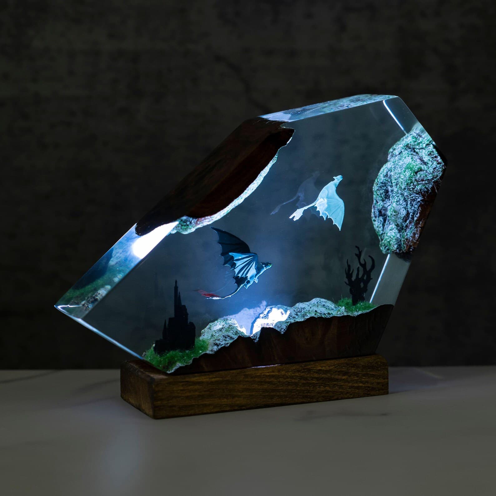 Handmade Dragon Diorama Lamp – LED Color-Changing Night Light with Wood Base – Crystal-Shard Sculpture Decor 5