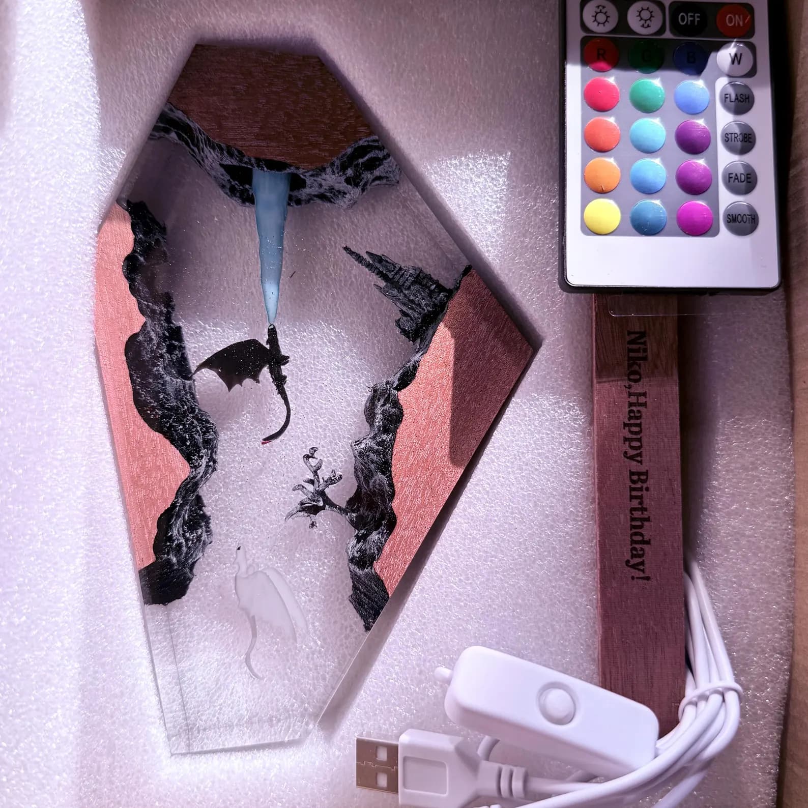 Toothless & Light Fury Resin Lamp, Christmas Gift Ideas for Her, How to Train Your Dragon Night Light, Fantasy Dragon Crystal LED Decor 17