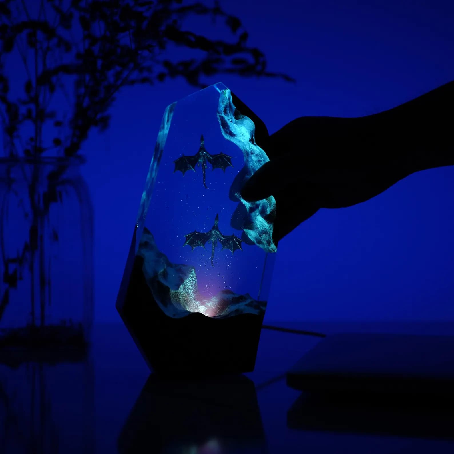 Fire & Ice Dragon Resin Wood Lamp – Fantasy Dragon Night Light, Gamer Desk Decor, Unique Collector Gift 3