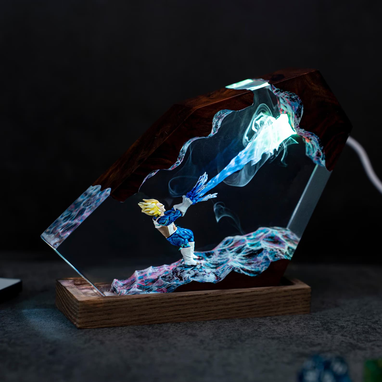 Songoku Super Saiyan Resin Lamp, dragonball figure, christmas lights, Xmas gift ideas for kids 9