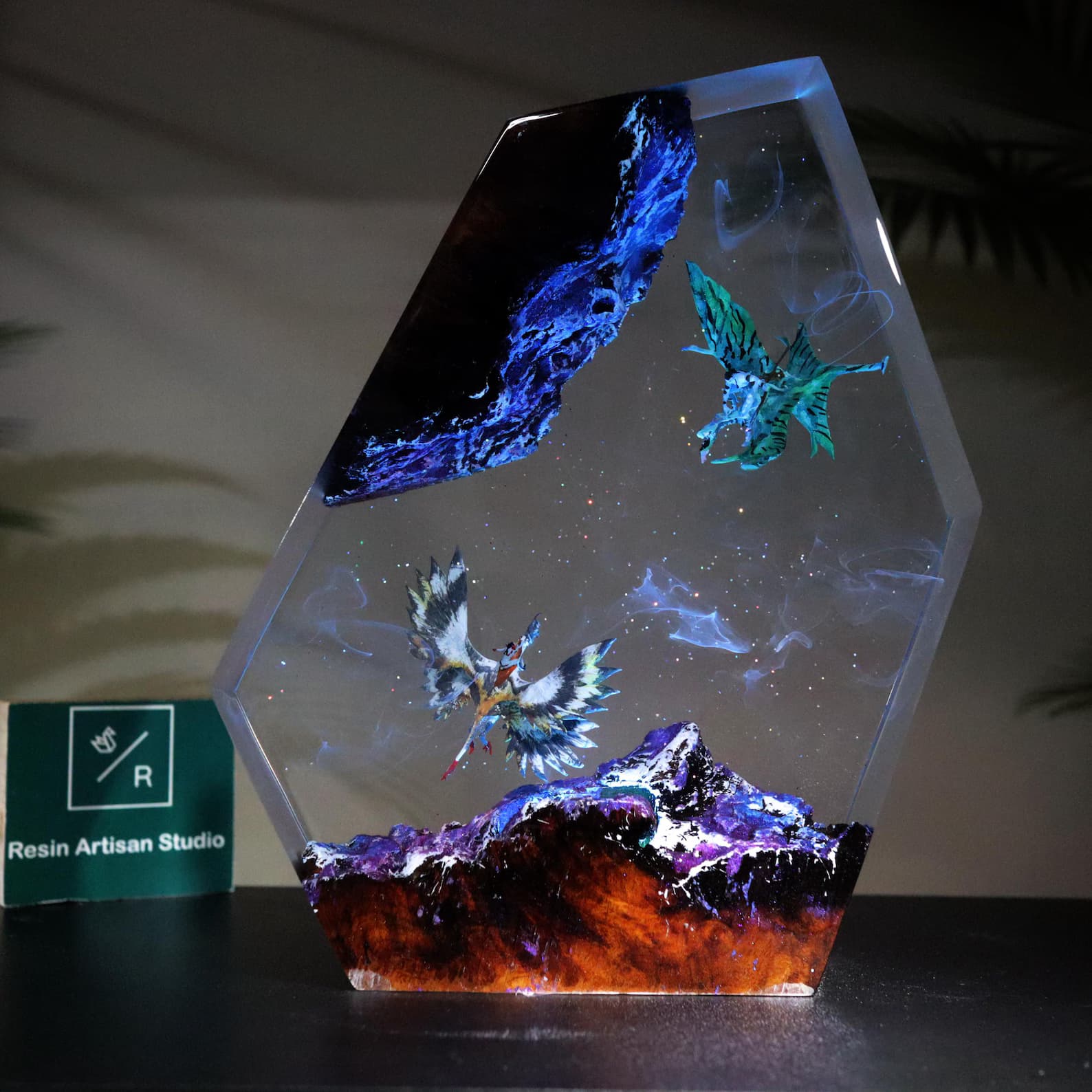 Diorama Windtraders Jake Sully VS Nightwraith Varang Avatar 3 Resin figure Night Light, Avatar 3 fire and ash Figure gift, Unique Desk Lamp 5