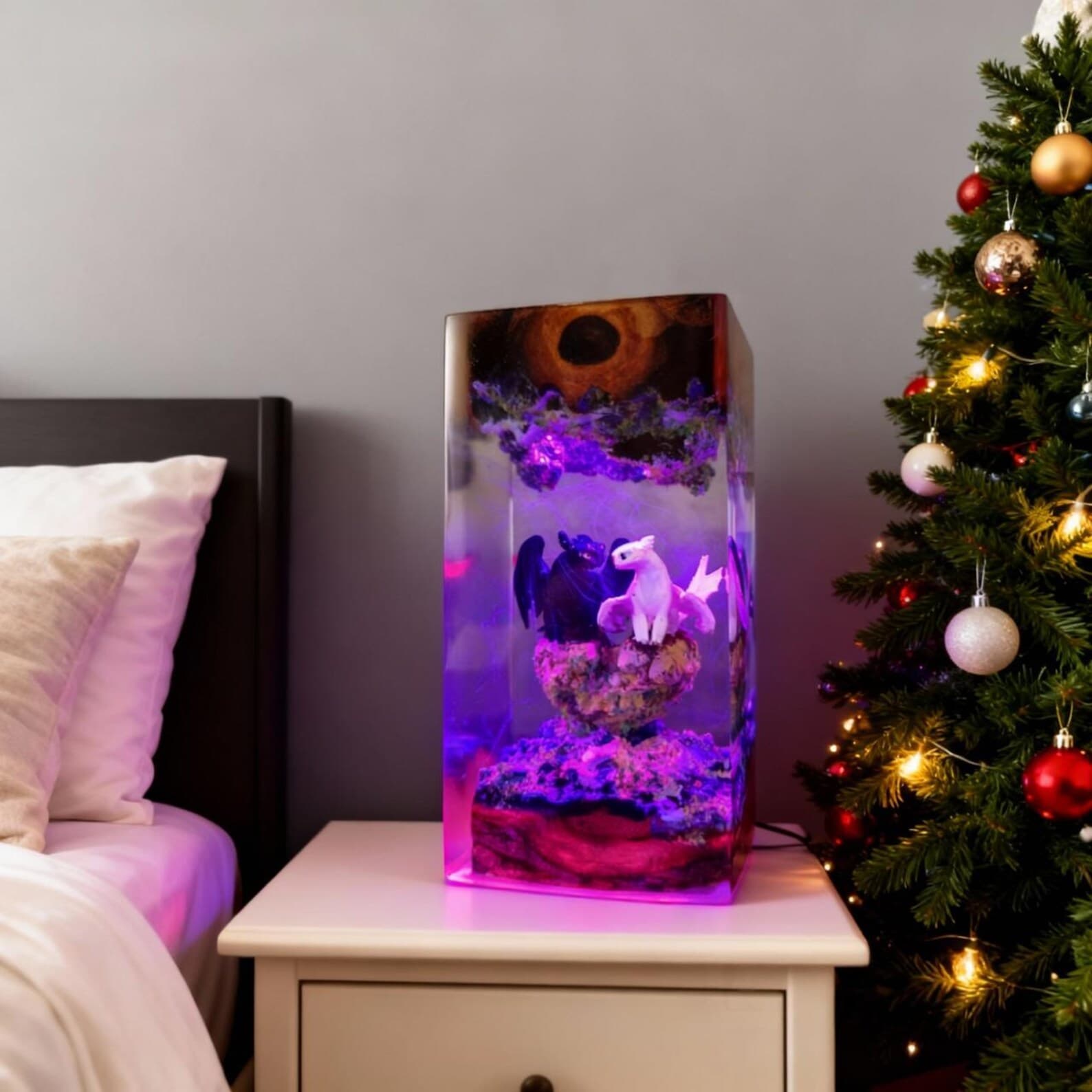 Handmade Dragon Couple Resin Lamp – LED Fantasy Night Light 4