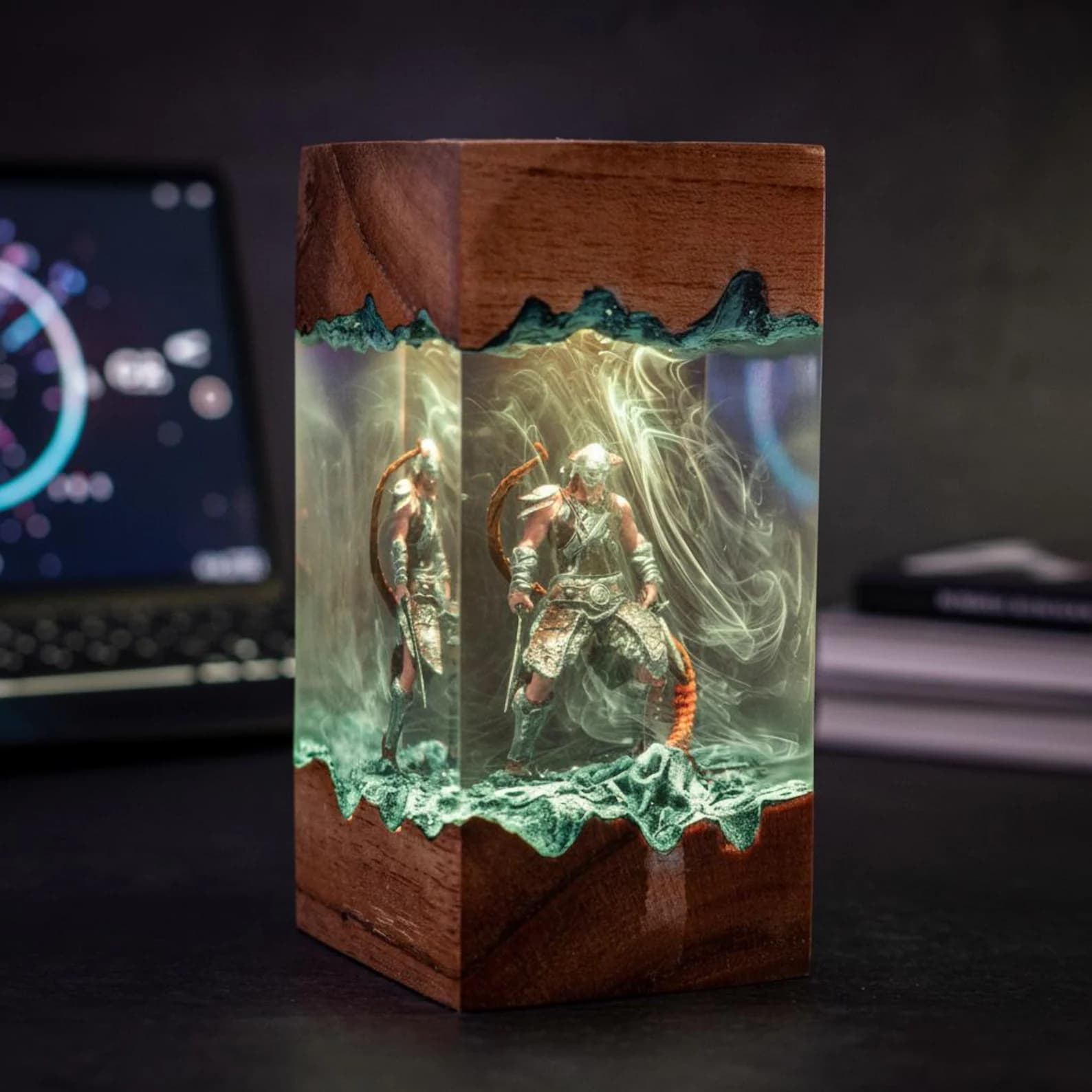 Handmade Dragon Born Resin Lamp – Handmade Epoxy Night Light, Gaming & Skyrim-Style Decor, Unique Christmas Gift 2