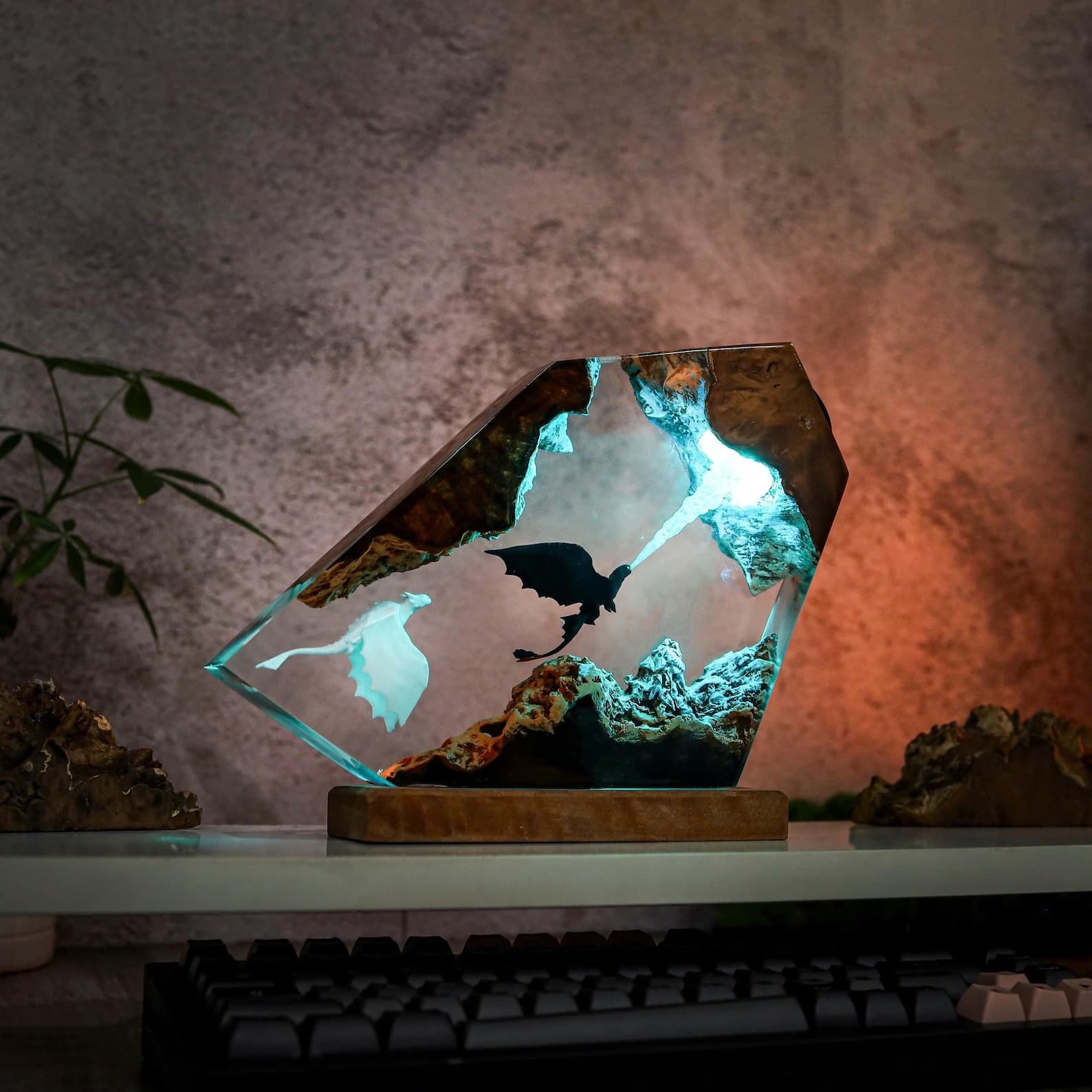 Blaze of the Night | Toothless & Light Fury Fantasy Lamp in Wood Resin epoxy Lamp Breath of the Night Fury Dragon Lamp httyd art 2