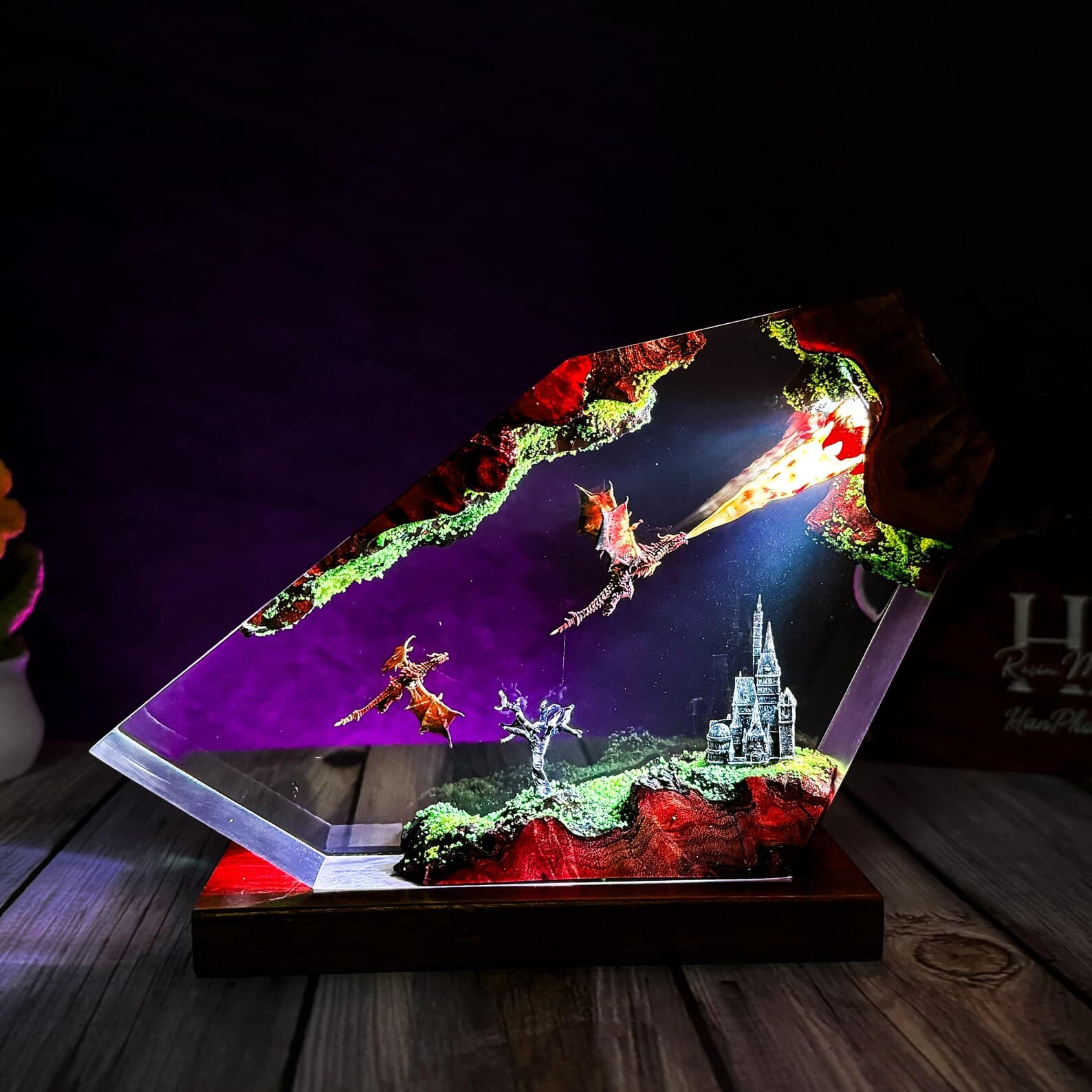 Fire Dragon Resin Lamp – Fantasy Diorama LED Art, Dragon Night Light Decor, Magical Resin Display Gift 6