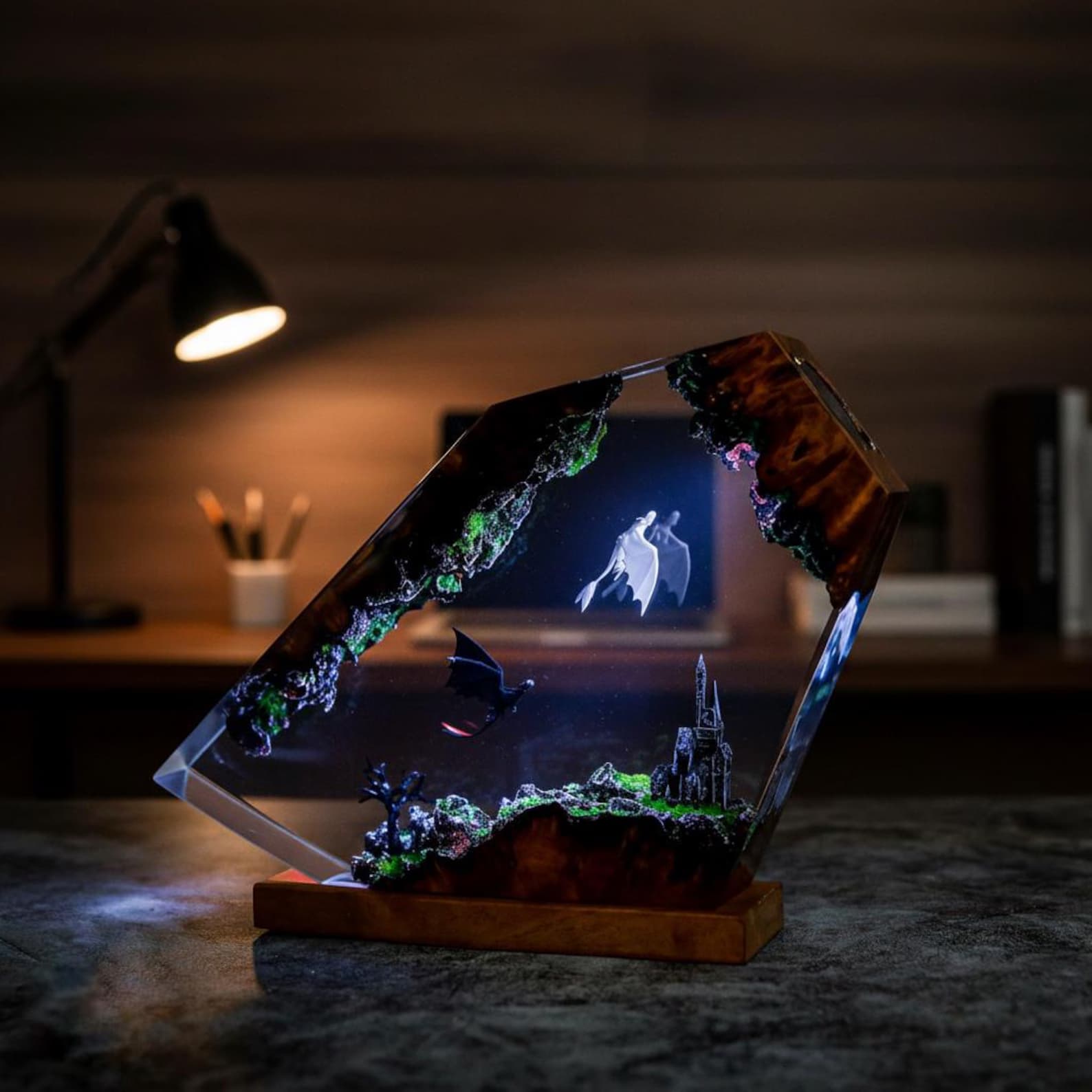 Toothless Dragon Resin Lamp | Wood & Epoxy Night Light | Dragon Decor for Gaming Setup And Playroom | Unique Christmas Gift 12