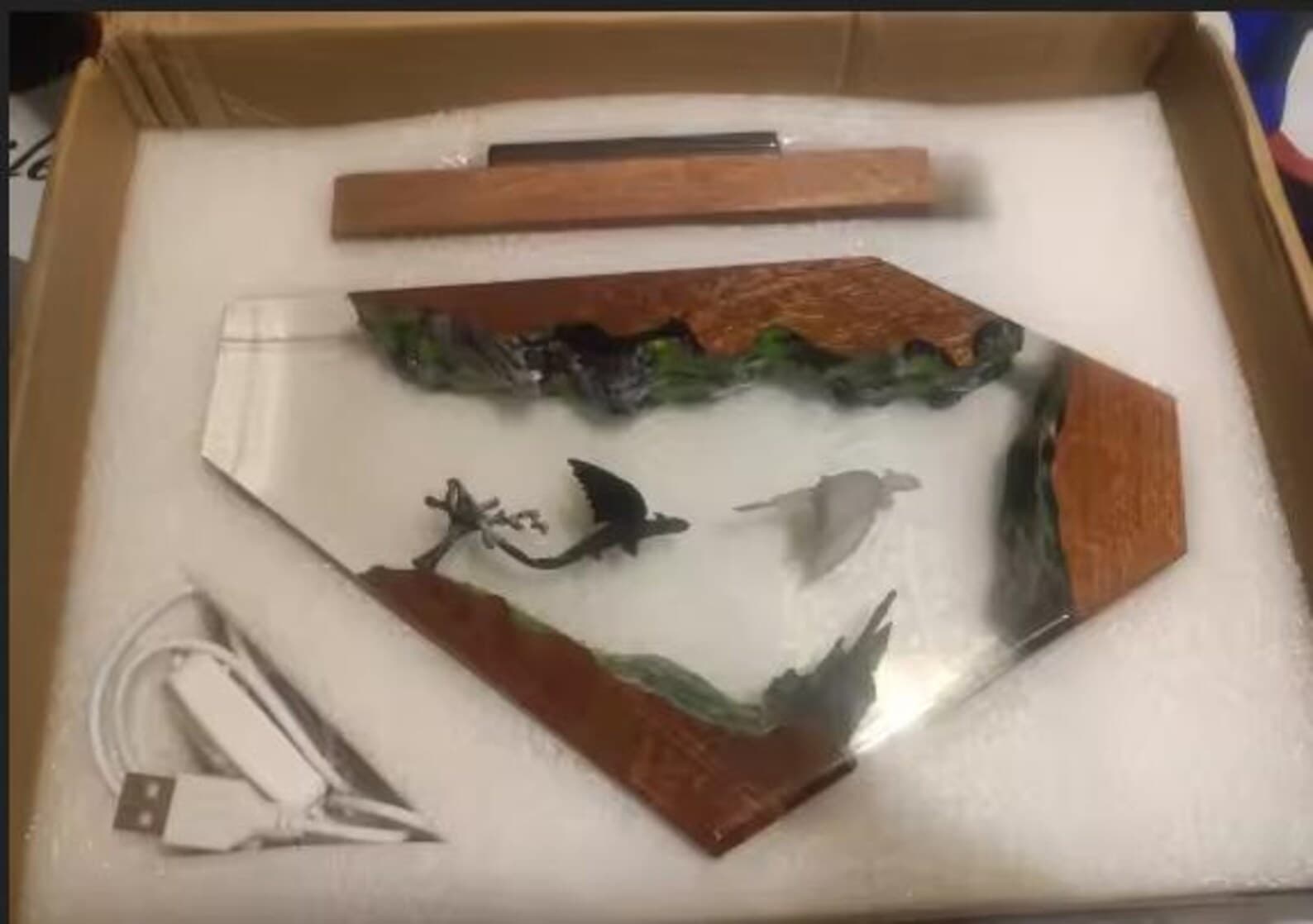 Resin Dragon Table Lamp, Fantasy Art Decor, USB Night Light 4