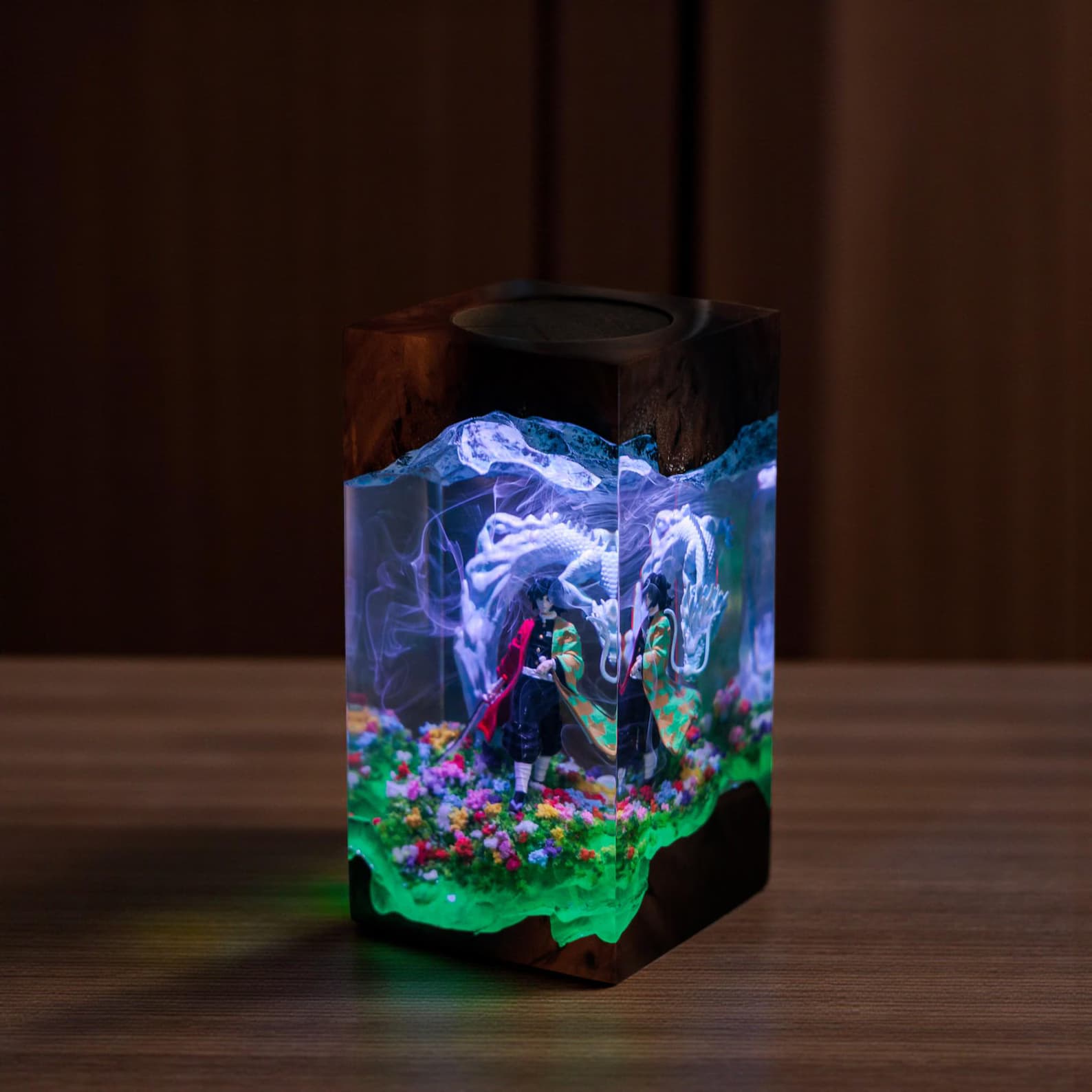 Handmade Fantasy Dragon Resin Lamp – Custom Epoxy Diorama Night Light, Anime Lamp, Gaming Gift, Unique Desk Decor, Christmas Gifts 4