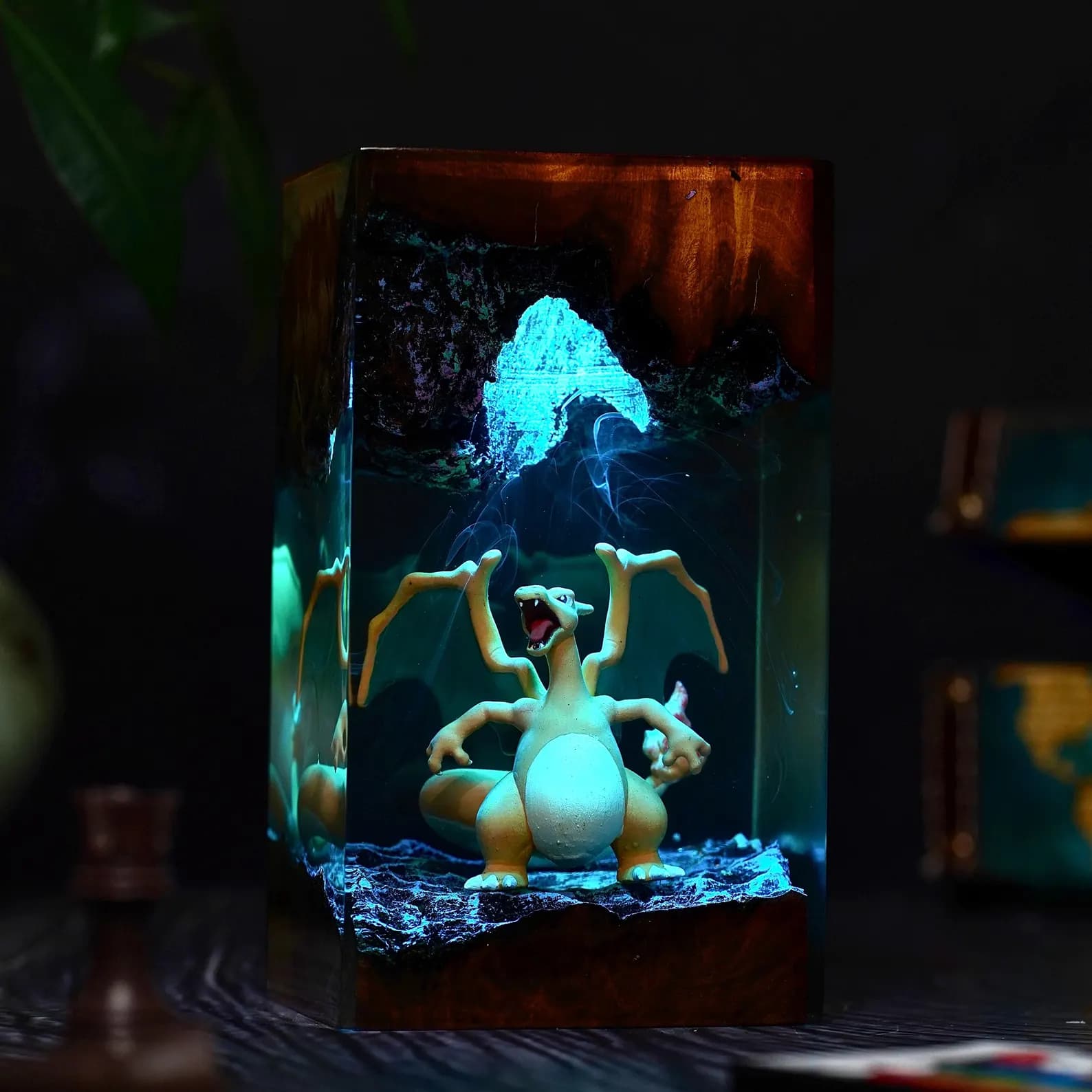 Fire Dragon Resin Lamp – Handmade LED Anime Light for Gamers, Dragon Fire Decor, Kawaii Monster Gift, Battle Evolution Room Lamp 2