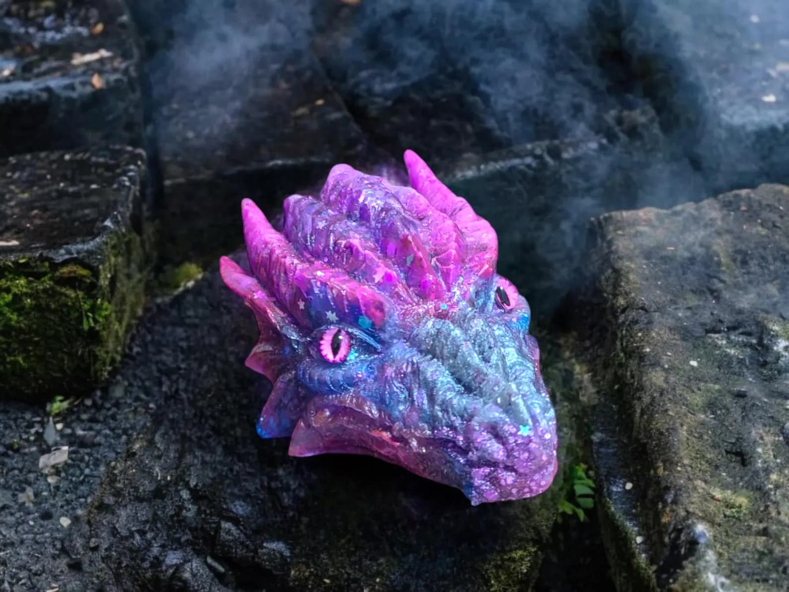 Handmade Resin Dragon Head Lamp for Man Cave or Fantasy Decor 1