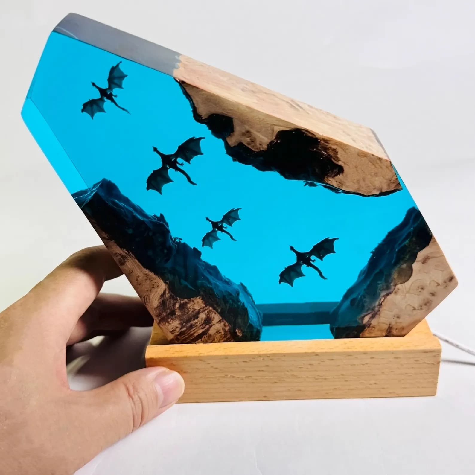 Handmade Dragon-shaped Resin Night Light – Boys' Birthday Gift | Children's Fantasy Bedroom Table Lamp 4